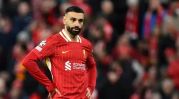 هل يجلس محمد صلاح مجدداً على دكة البدلاء في مواجهة توتنهام المرتقبة؟